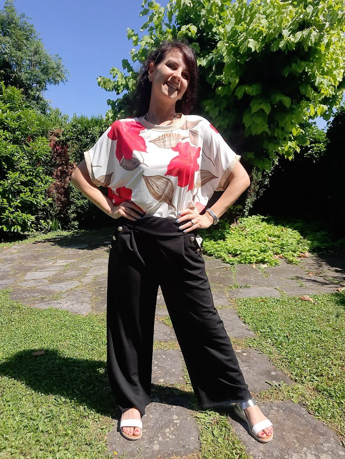 Maglia Over Fiori Rossi