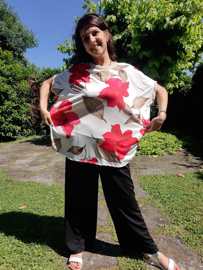 Maglia Over Fiori Rossi
