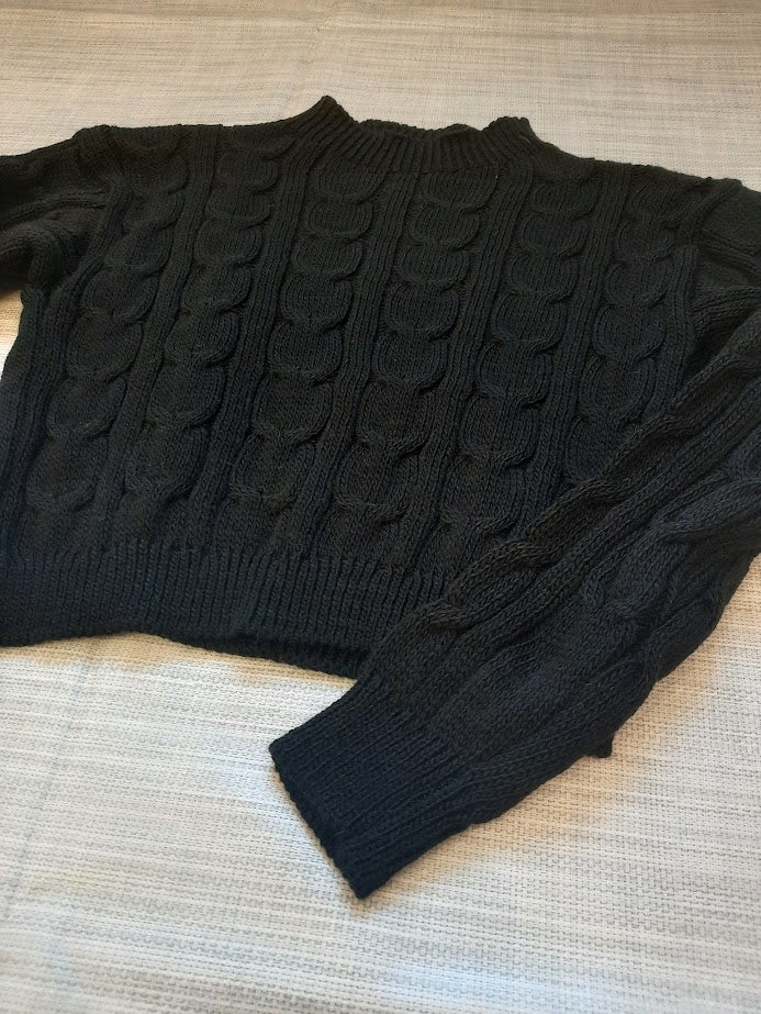 Maglioncino trecce nero