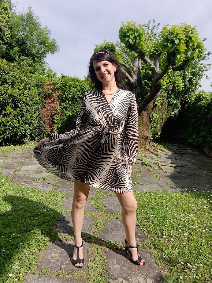 Abitino Zebra Corto Nero